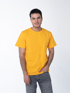 Желтая мужская футболка с лайкрой